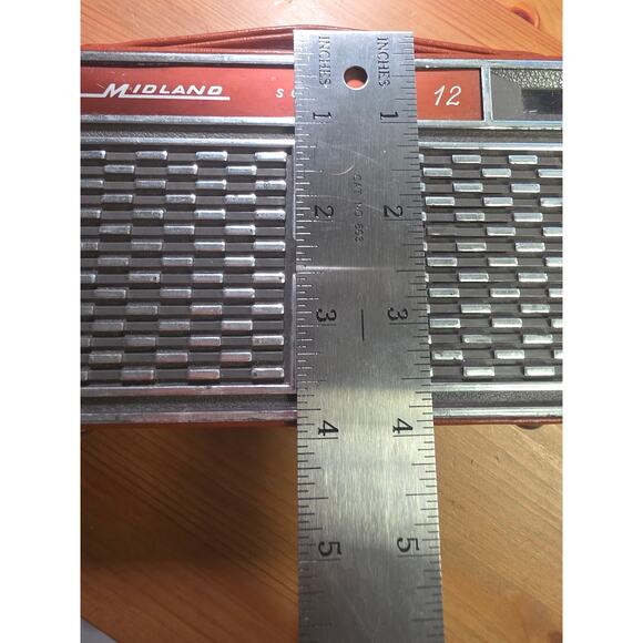 Midland Genuine Leather Portable Radio Solid State 12. WORKS!! - Picture 6 of 6